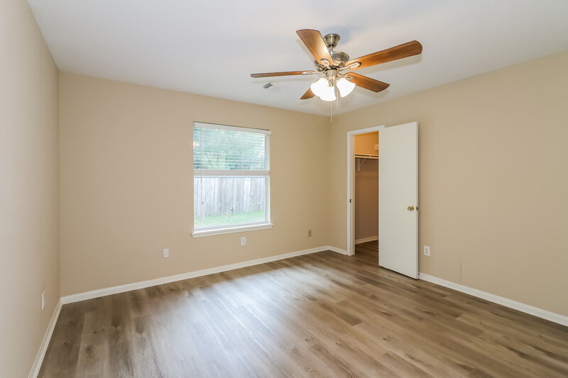 2,140/Mo, 10902 Ivy Park Houston, TX 77075 Bedroom View