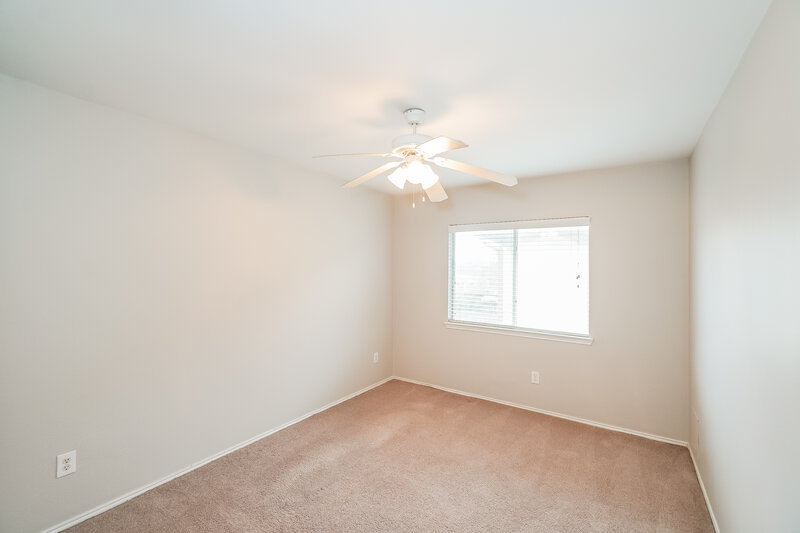 2,020/Mo, 13115 Grassy Briar Ln Houston, TX 77085 Bedroom View