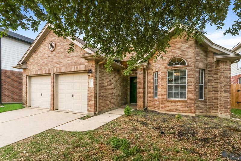 2,250/Mo, 20130 Niagara Falls Dr Tomball, TX 77375 Front View