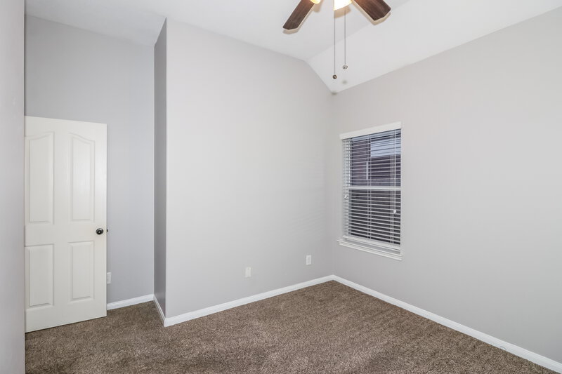 2,250/Mo, 20130 Niagara Falls Dr Tomball, TX 77375 Bedroom View