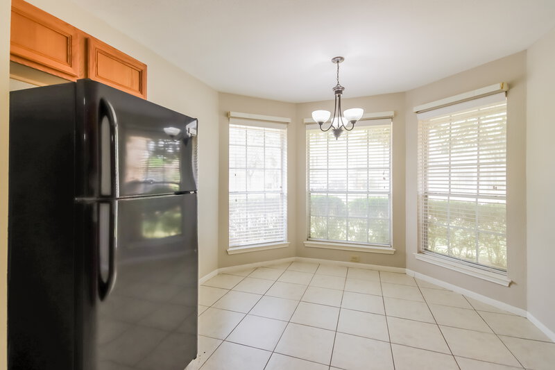 1,950/Mo, 2614 Sherwood Hollow Ln Kingwood, TX 77339 Dining Room View