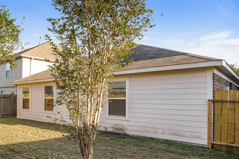 2,030/Mo, 5015 Fair Oak Dale Ln Humble, TX 77346 Rear View 2