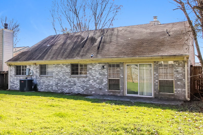 2,570/Mo, 17938 Great Glen Dr Houston, TX 77084 Rear View