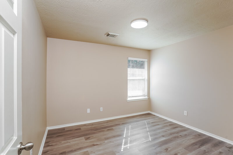 1,940/Mo, 5418 Trail Timbers Dr Humble, TX 77346 Bedroom View 2