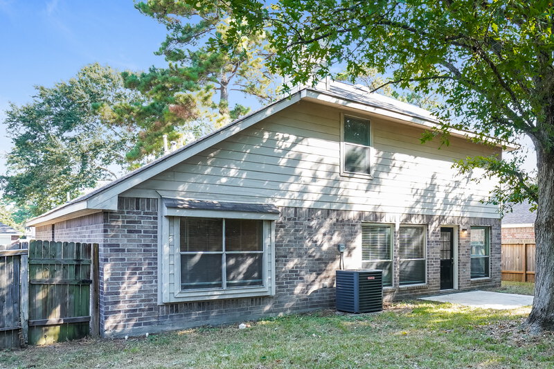 1,940/Mo, 5418 Trail Timbers Dr Humble, TX 77346 Rear View