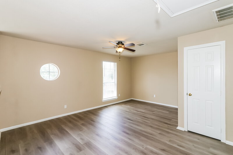 1,930/Mo, 19906 Mason Creek Dr Katy, TX 77449 Bedroom View