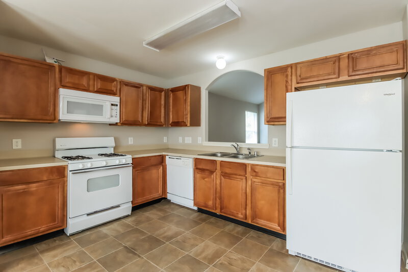 1,650/Mo, 17206 Atascocita Bend Dr Humble, TX 77396 Kitchen View 2
