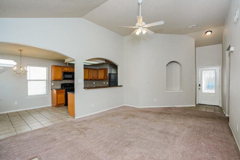 1,830/Mo, 3930 Elm Stream Ct Fresno, TX 77545 Living Room View 2