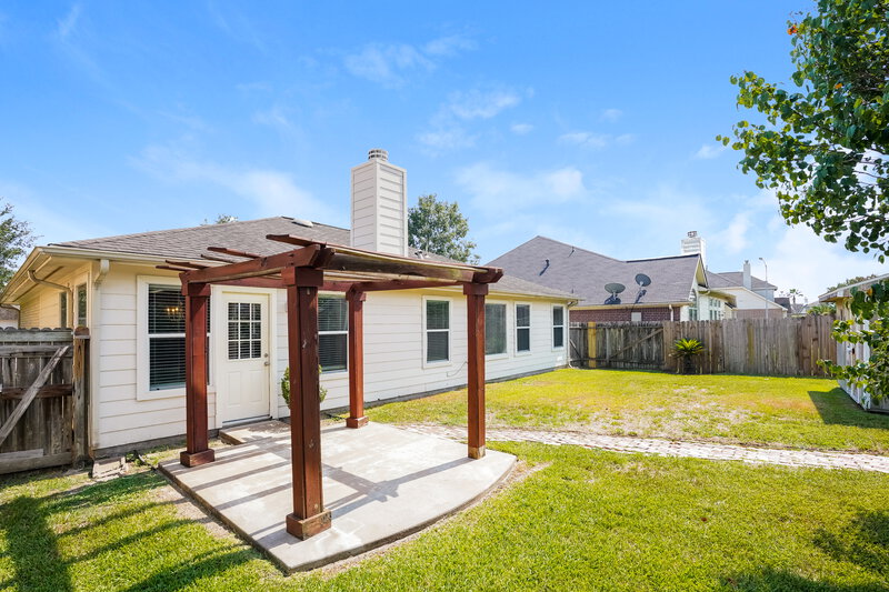 1,830/Mo, 3930 Elm Stream Ct Fresno, TX 77545 Rear View