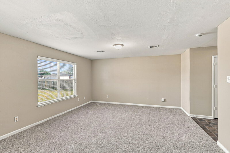 1,885/Mo, 4419 Thistle Pond Ct Richmond, TX 77469 Living Room View 2