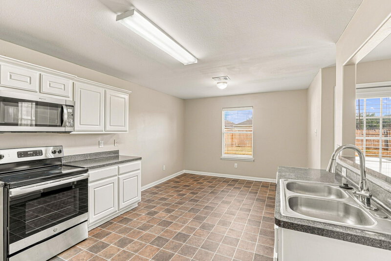 1,885/Mo, 4419 Thistle Pond Ct Richmond, TX 77469 Kitchen View