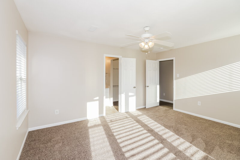 2,620/Mo, 19854 Laurel Trail Dr Cypress, TX 77433 Main Bedroom View 2
