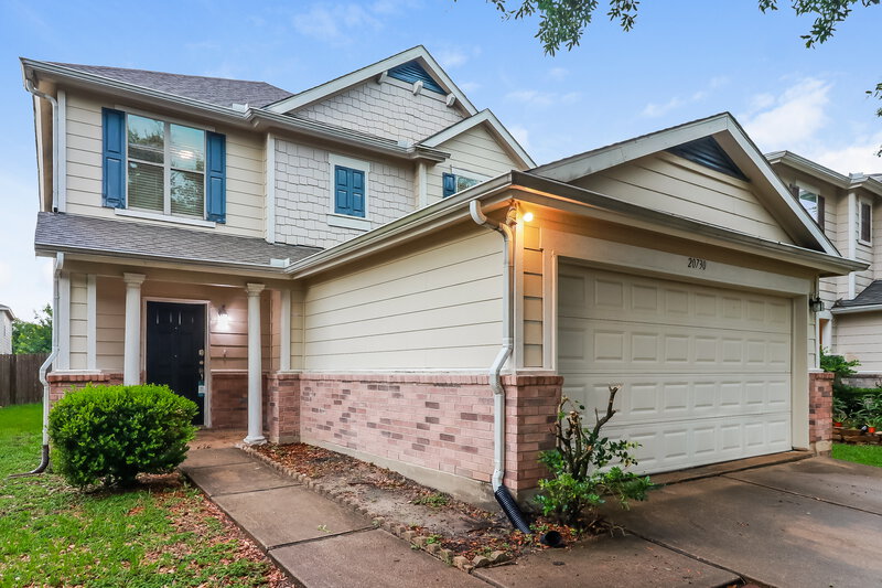 0/Mo, 20730 Dickinson Manor Ln Cypress, TX 77433 Front View