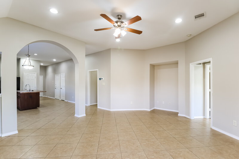 1,905/Mo, 2606 Winding Creek Way Conroe, TX 77385 Living Room View 2