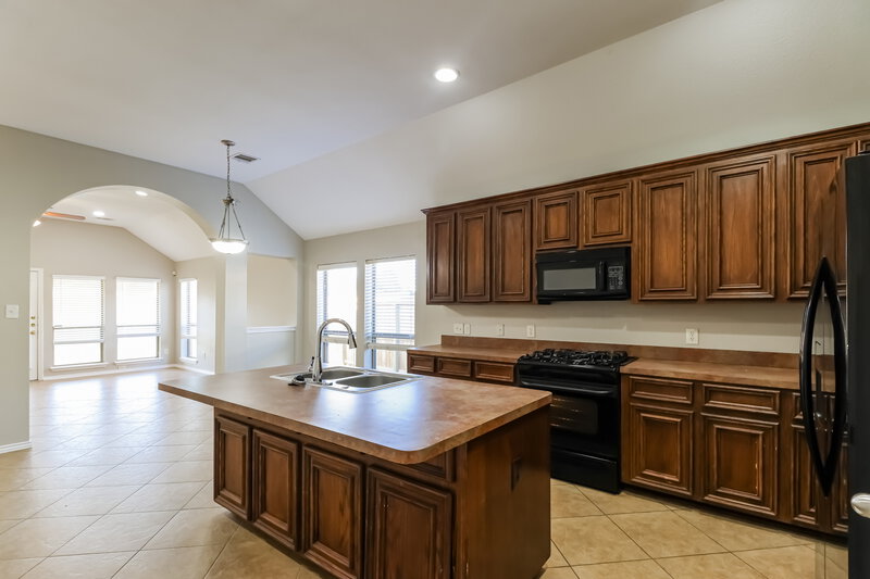 1,905/Mo, 2606 Winding Creek Way Conroe, TX 77385 Kitchen View