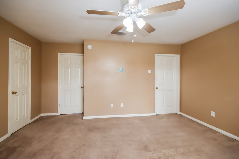 1,780/Mo, 4111 Donalbain Dr Spring, TX 77373 Main Bedroom View 2