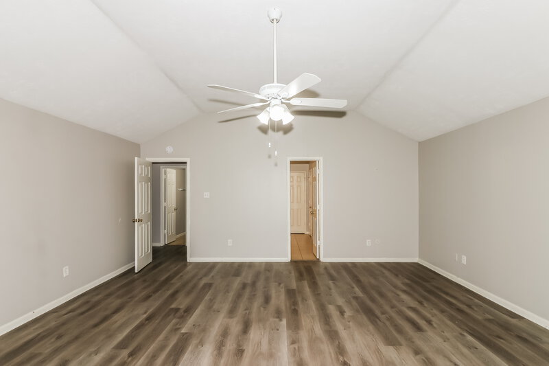 0/Mo, 6803 Hedgewick Dr Houston, TX 77084 Main Bedroom View 2