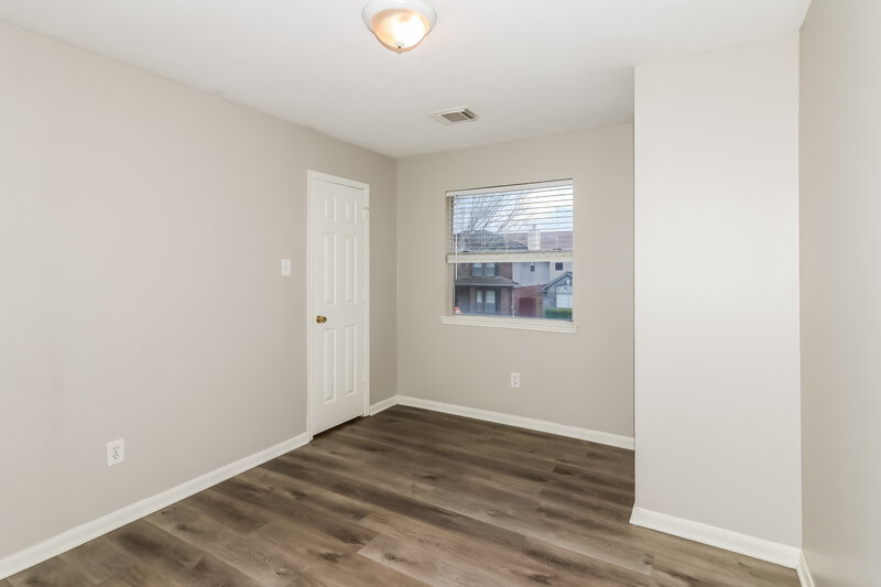 0/Mo, 6803 Hedgewick Dr Houston, TX 77084 Bedroom View 2