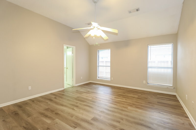 2,065/Mo, 3727 Liles Ln Humble, TX 77396 Main Bedroom View