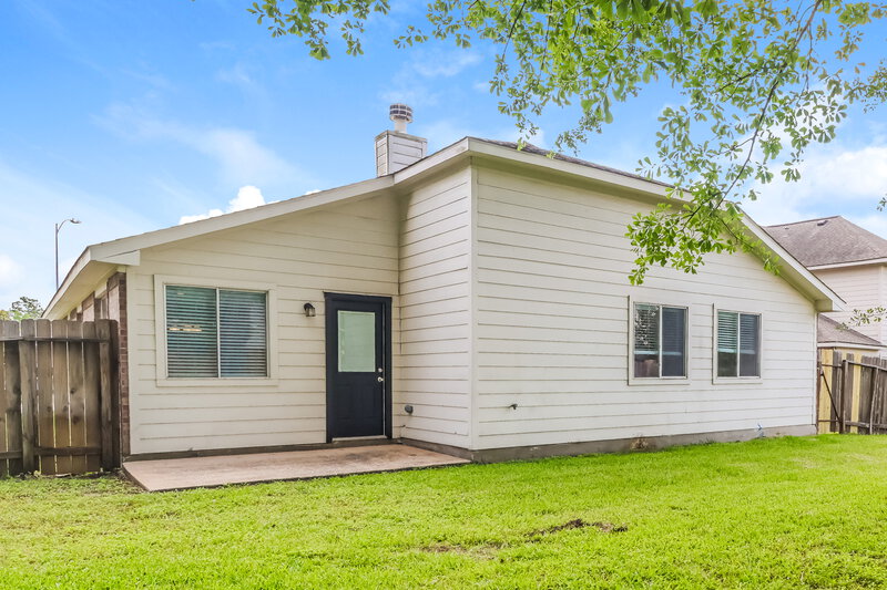 2,080/Mo, 5507 Golden Hollow Ct Spring, TX 77373 Rear View