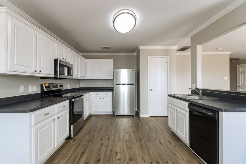 1,960/Mo, 4427 Nueces River Loop Spring, TX 77386 Kitchen View