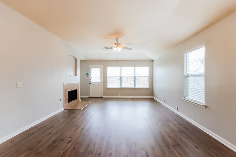 1,720/Mo, 18326 Atasca Woods Trce Humble, TX 77346 Living Room View