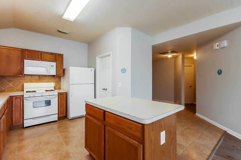 1,720/Mo, 18326 Atasca Woods Trce Humble, TX 77346 Kitchen View 3