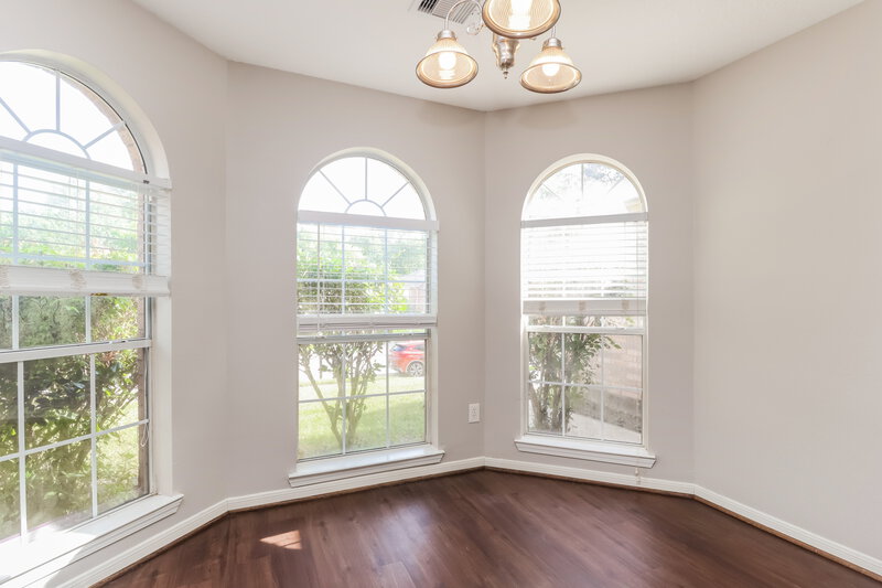 1,715/Mo, 9808 Woodhollow Dr Conroe, TX 77385 Breakfast Nook View