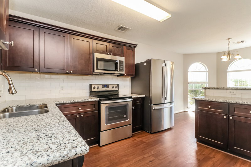 1,715/Mo, 9808 Woodhollow Dr Conroe, TX 77385 Kitchen View