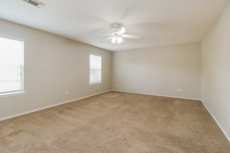 1,870/Mo, 13102 Gatton Park Dr Houston, TX 77066 Main Bedroom View