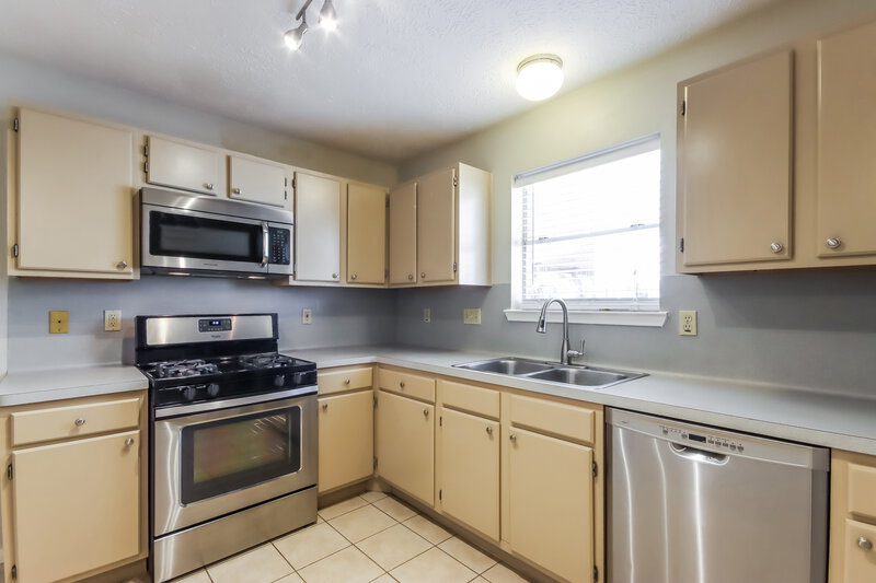 3,310/Mo, 28807 Binefield St Spring, TX 77386 Kitchen View 2