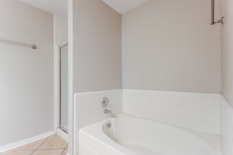 3,310/Mo, 28807 Binefield St Spring, TX 77386 Main Bathroom View 2