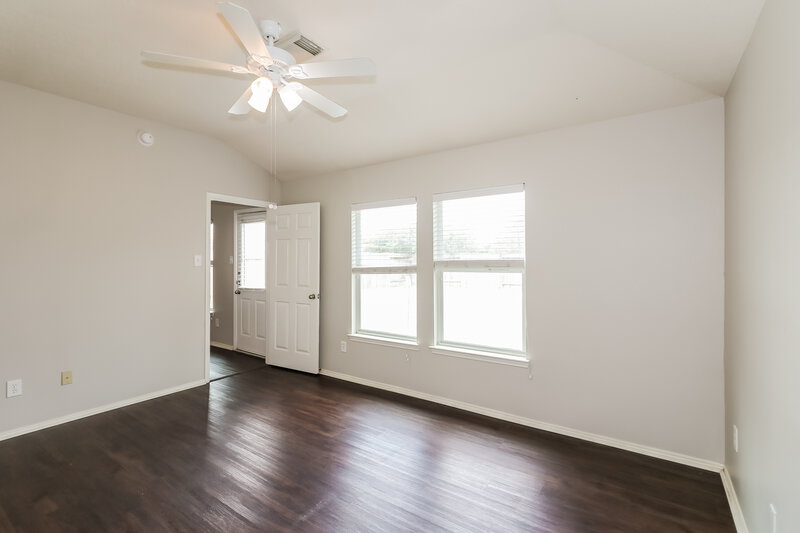 1,970/Mo, 20526 Lantern Springs Ln Cypress, TX 77433 Main Bedroom View