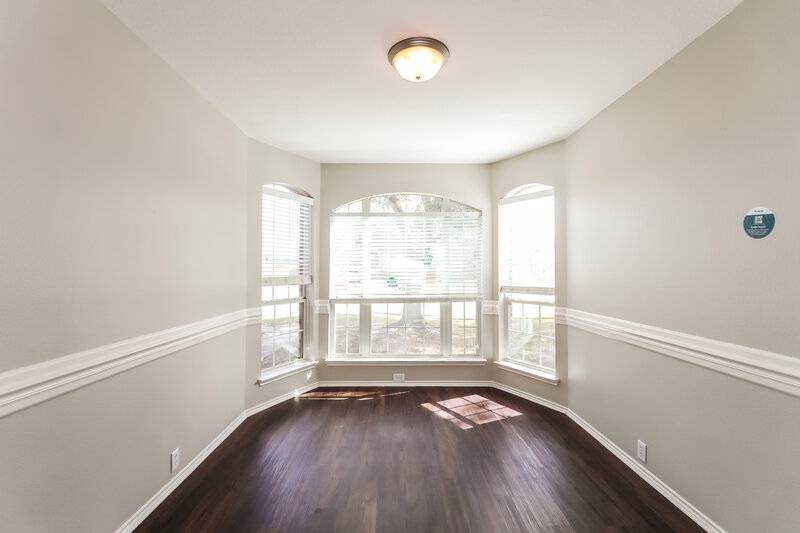 2,280/Mo, 2702 Darby Brook Dr Fresno, TX 77545 Dining Room View 2