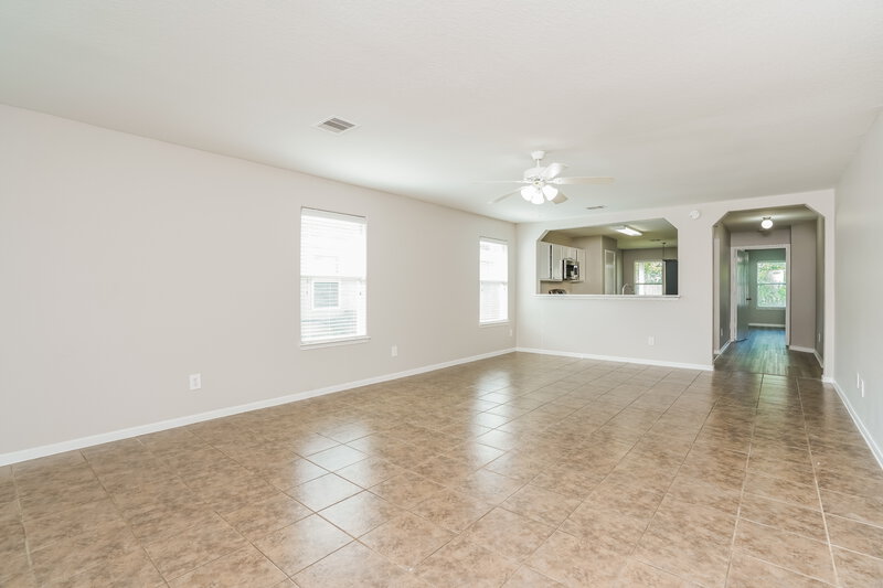 2,730/Mo, 903 Wild Cotton Rd Rosenberg, TX 77471 Living Room View