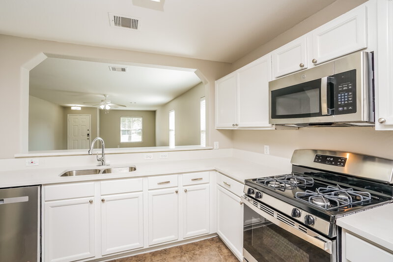 2,730/Mo, 903 Wild Cotton Rd Rosenberg, TX 77471 Kitchen View