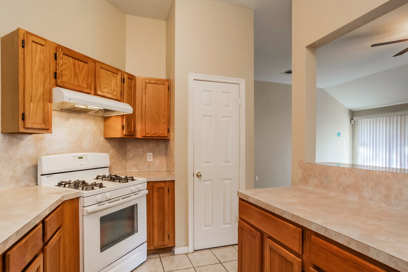 1,765/Mo, 2114 Kelona Dr Spring, TX 77386 Kitchen View