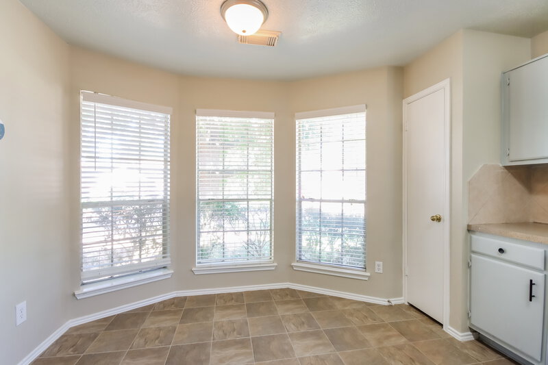 1,785/Mo, 10331 Mist Ln Houston, TX 77070 Kitchen View