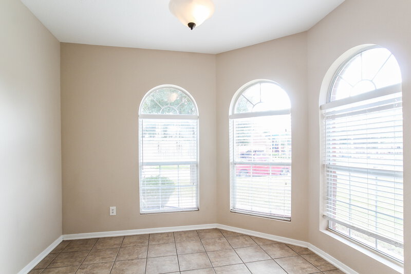 1,710/Mo, 12231 Hawthorne Hill Cir Humble, TX 77346 Breakfast Nook View