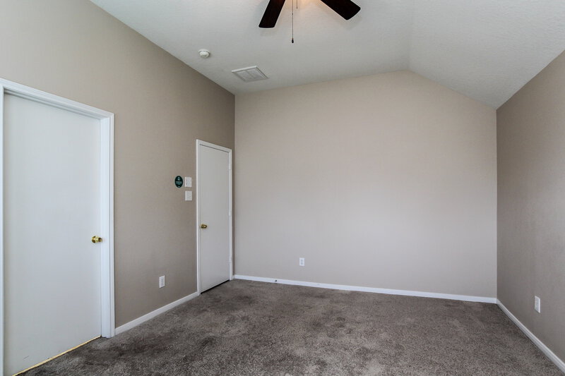 1,710/Mo, 12231 Hawthorne Hill Cir Humble, TX 77346 Main Bedroom View 2