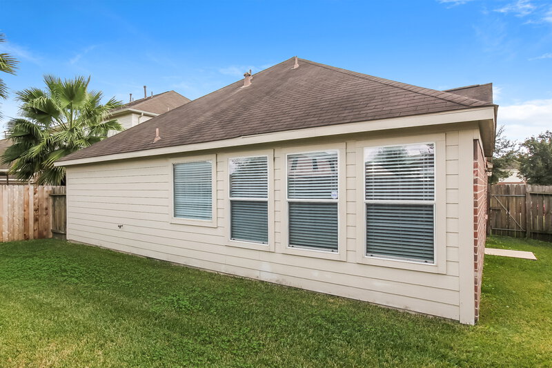 1,710/Mo, 12231 Hawthorne Hill Cir Humble, TX 77346 Rear View