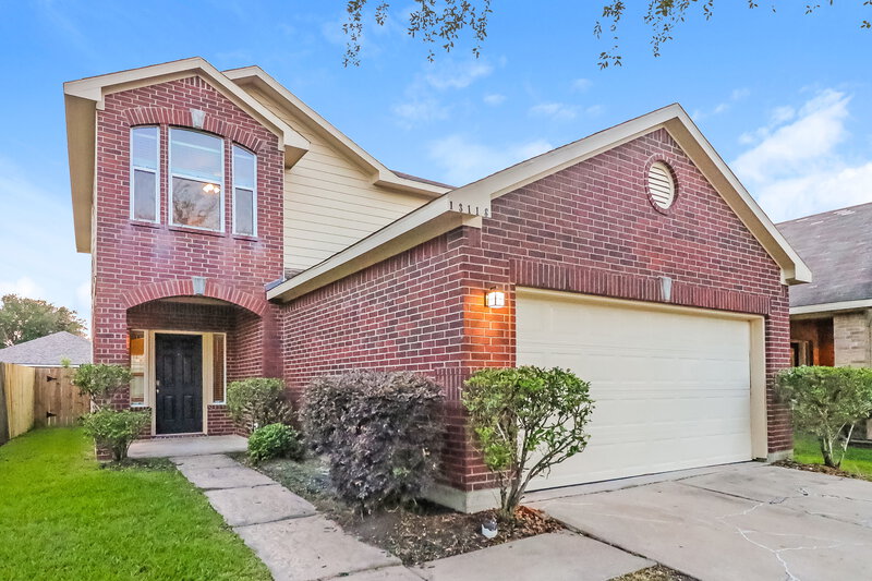 2,115/Mo, 13118 Majestic Place Ct Houston, TX 77047 Floor Plan View 3