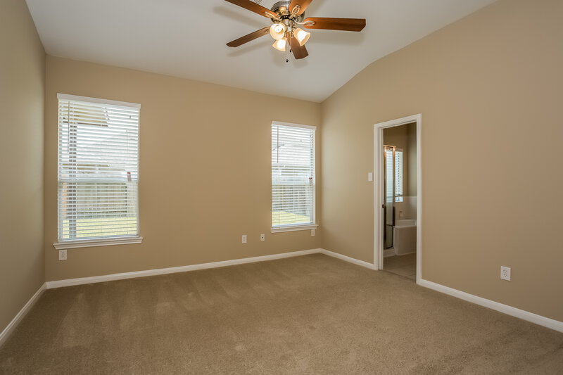 1,600/Mo, 15842 Mountain Mist Trl Houston, TX 77049 large View 8