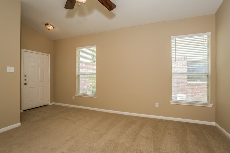 1,600/Mo, 15842 Mountain Mist Trl Houston, TX 77049 large View 9