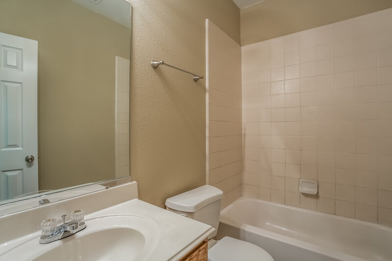 1,600/Mo, 15842 Mountain Mist Trl Houston, TX 77049 large View 11