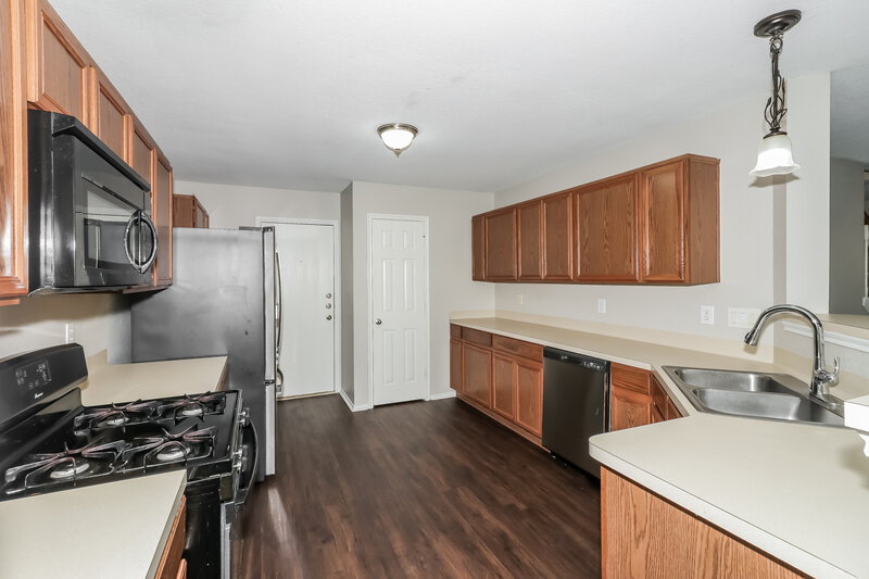 2,250/Mo, 16406 Chandler Ridge Ln Cypress, TX 77429 Kitchen View