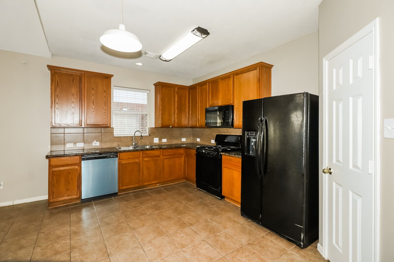 0/Mo, 19902 Owens Trace Ln Katy, TX 77449 Kitchen View