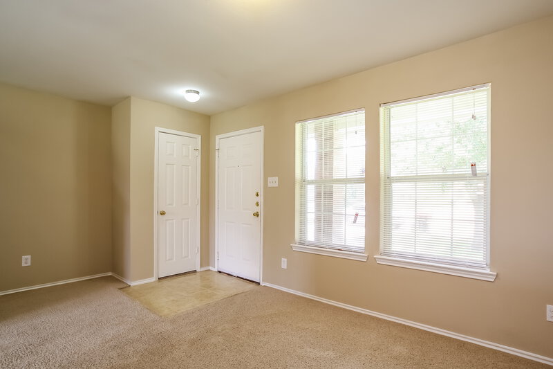2,220/Mo, 19911 Rocky Trace Ln Cypress, TX 77433 Living Room View