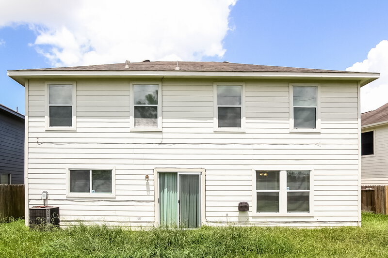 2,220/Mo, 19911 Rocky Trace Ln Cypress, TX 77433 Rear View