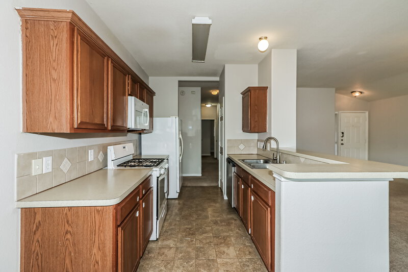 1,805/Mo, 15527 Lady Shery Ln Cypress, TX 77429 Kitchen View 2